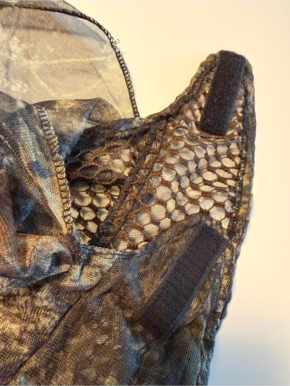 FREE with purchase of other nondiscounted camo item: Camo Mesh Hood - Picture 5 of 11